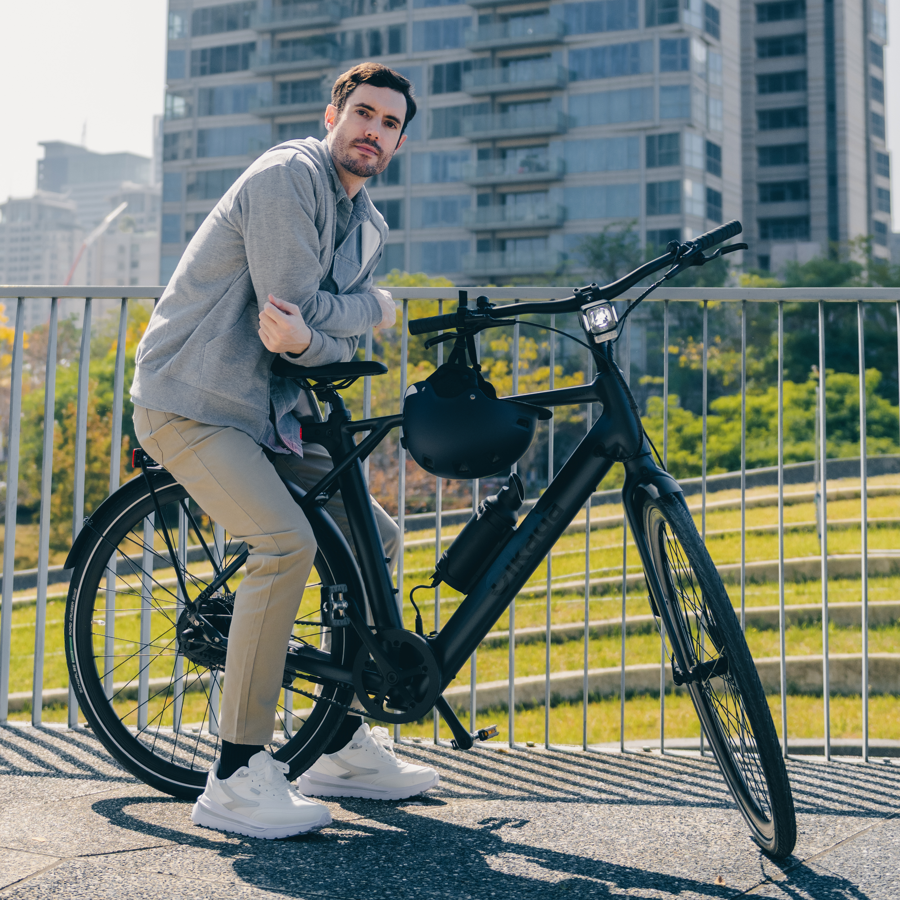 The Perfect Father's Day Gift: Why an E-Bike is the Ultimate Present for Dad in 2025