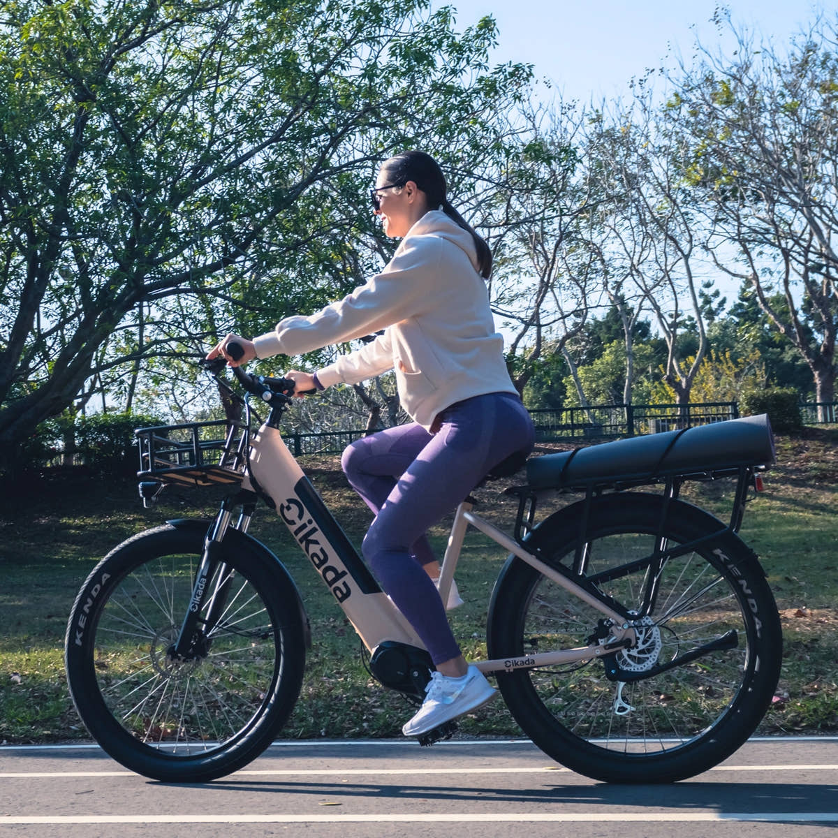 electric touring bicycles Cikada E-Bike: Mid-Drive Design for Long-Range Rides Console:Apex 16 Inch HD Touch Makeup Bags Amazonbasics Hanging 092324event Looking for adventure